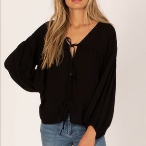 AMUSE SOCIETY Local Favorite Top